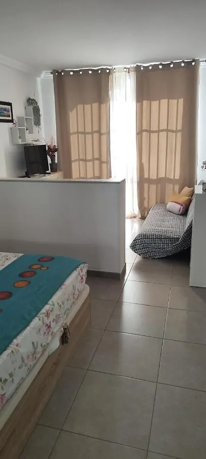 Cozy Estudio, Pool View - Wifi Free Daire Costa Del Silencio