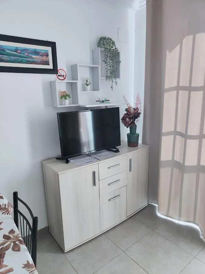 Cozy Estudio, Pool View - Wifi Free Daire Costa Del Silencio İspanya